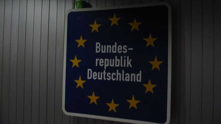 Німеччина продовжила захист українських біженців до березня 2025 року - Reuters