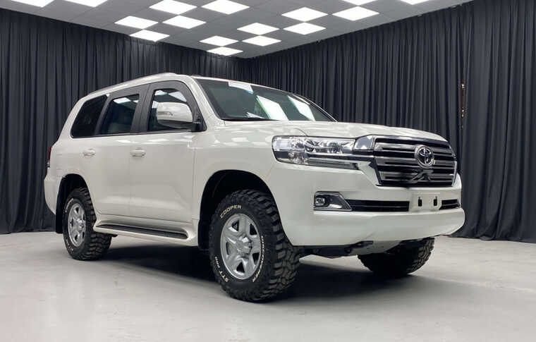 Підприємство Мінінфраструктури витратило 5,5 мільйона гривень на позашляховик для одеського військкомату