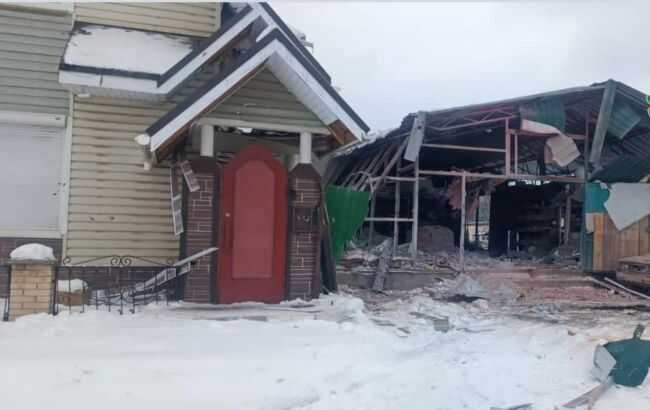 Окупанти обстріляли прикордоння Сумської області та поранили чоловіка