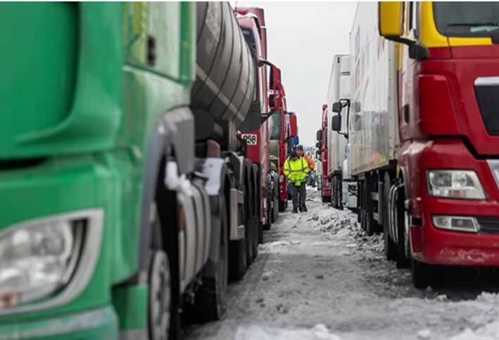 Спілки в Євросоюзі закликають до бойкоту польських перевізників через блокаду кордону з Україною