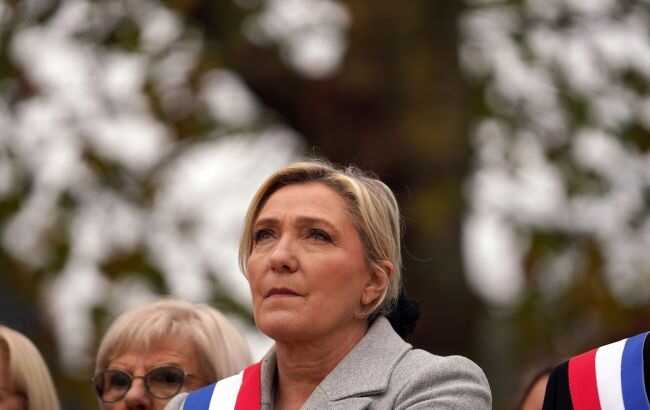 У Франції визначились із датою початку суду над проросійським політиком Ле Пен