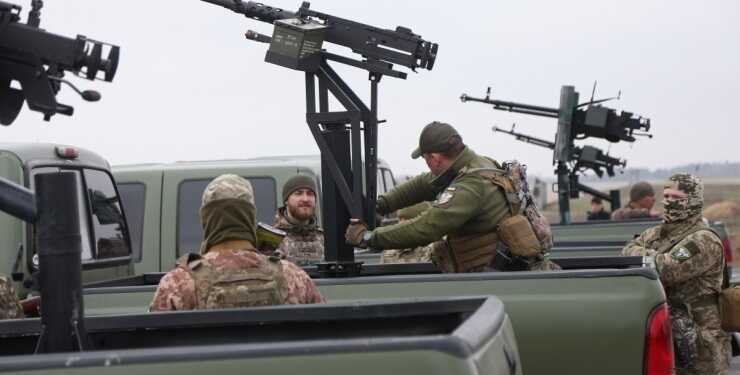 "Дуже ефективно": українські військові вчаться знищувати "шахеди" на симуляторах