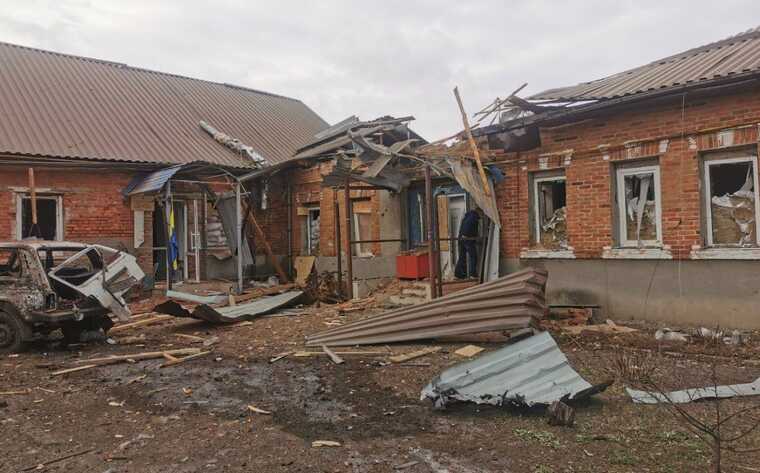 Из-за обстрела села Подолы в Харьковской области пострадала женщина