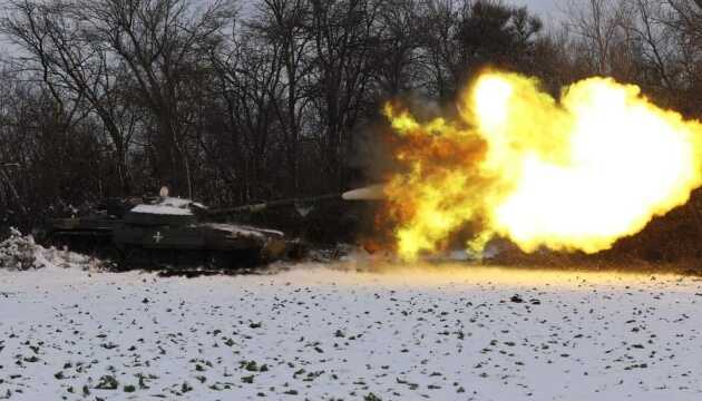 Минулої доби на фронті відбулось 60 бойових зіткнень