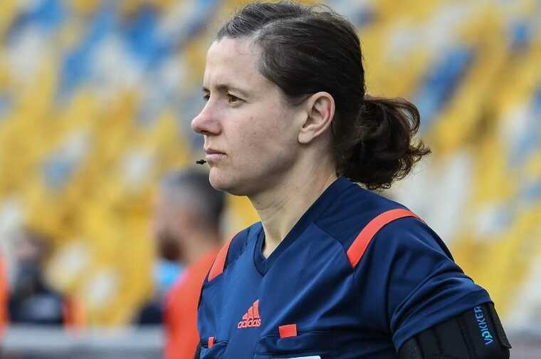 Суддю Монзуль відсторонили від футбольних матчів