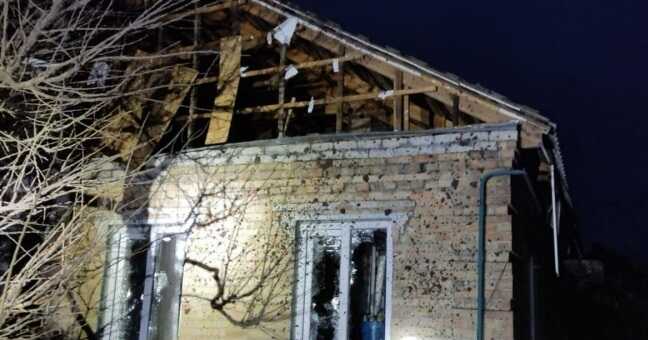 Окупанти обстріляли житлові будинки Нікополя