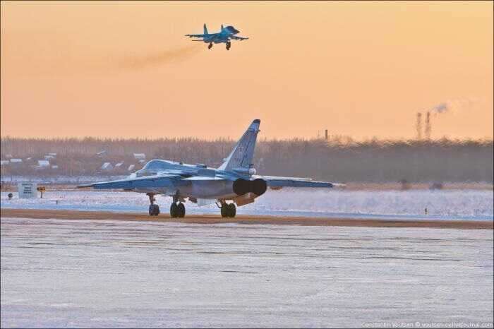 Вибух на військовій авіабазі в Липецьку: з’явилися нові деталі атаки дронів на Росію