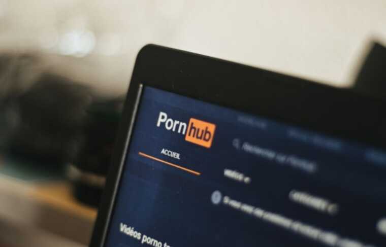 Державна податкова служба оштрафувала PornHub за несплату в Україні "податку на Google"