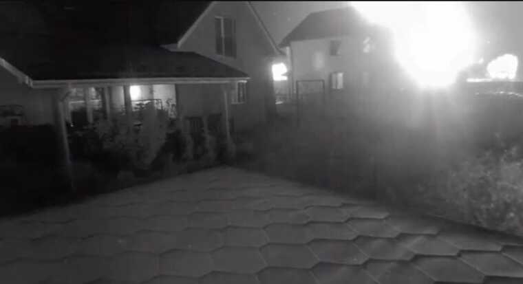 Глава "Центру протидії корупції" Шабунін опублікував відео прильоту "шахеда" до сусідського будинку