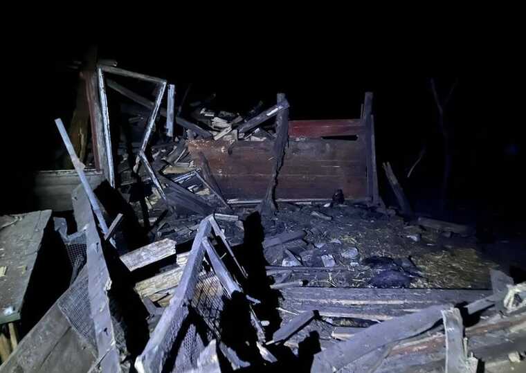 Ночью оккупанты обстреляли село Подсреднее на Харьковщине, два человека получили ранения