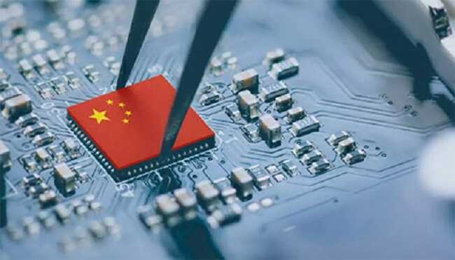 Китай скуповує обладнання для виробництва мікросхем: закупівлі зросли на 1050%