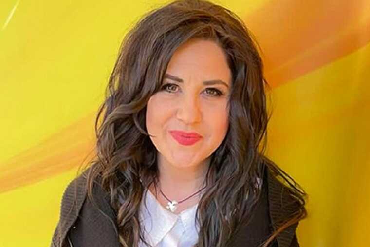 Известная телеведущая рассказала об украинских "переобувшихся" артистах: "Поснимали кокошники и косоворотки"