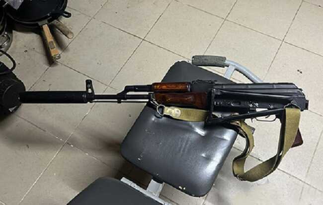 В Закарпатье мужчина застрелил несовершеннолетнего грабителя: тело обнаружили по следам крови