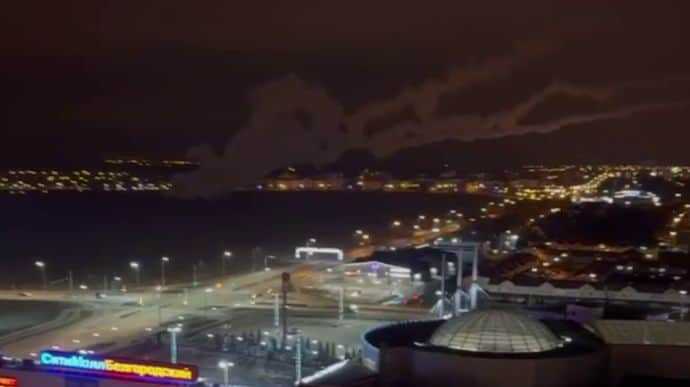 В Белгороде сообщают о взрывах