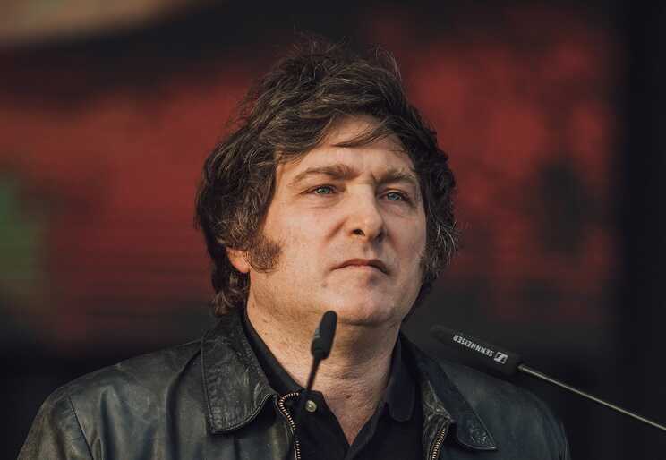 Президент Аргентини Мілей вимагає від Великобританії відновити переговори про Фолклендські острови