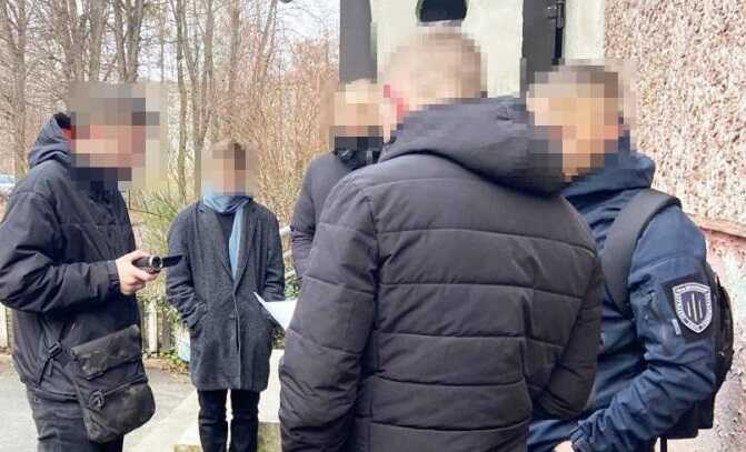 На Житомирщині ексслідчого підозрюють у привласнені пів мільйона гривень