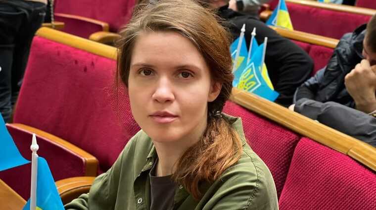 Плата за бронь від мобілізації: у Мережі виник скандал щодо нового опитування Безуглої