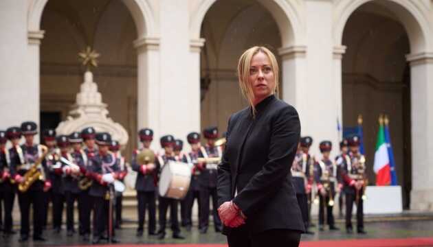 В Італії виступають за подальшу передачу зброї Україні