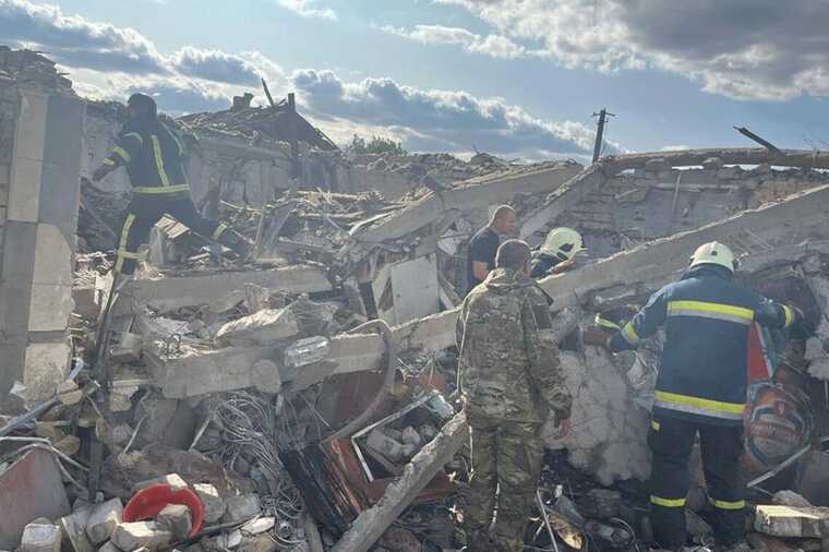 Окупанти обстріляли два міста в Харківській області: є постраждалі