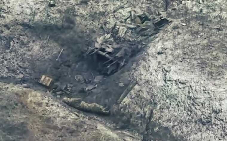 Украинские пограничники атаковали дронами-камикадзе позиции оккупантов под Бахмутом