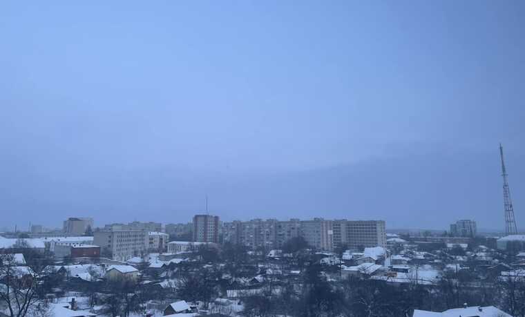 Голова Чернігівської області Чаус підтвердив ушкодження внаслідок "прильоту"