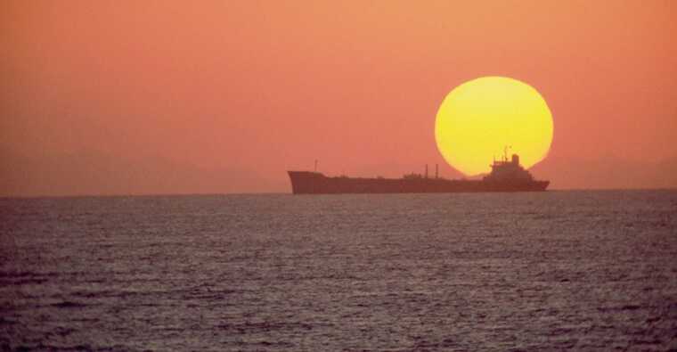 ВМС Ірану заявили, що тримають чотири військових флотилії у міжнародних водах