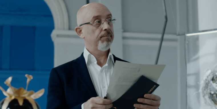 Ексміністр оборони Резніков вирішив відновити свою адвокатську практику