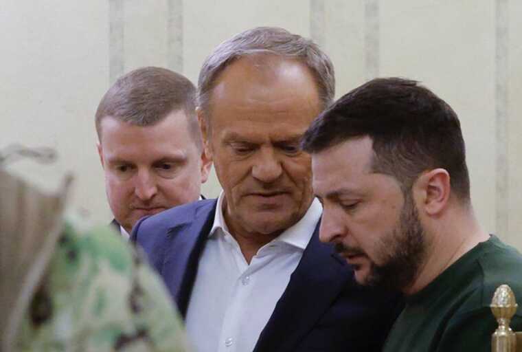 Зеленський повідомив, що Україна купуватиме зброю у Варшави у кредит