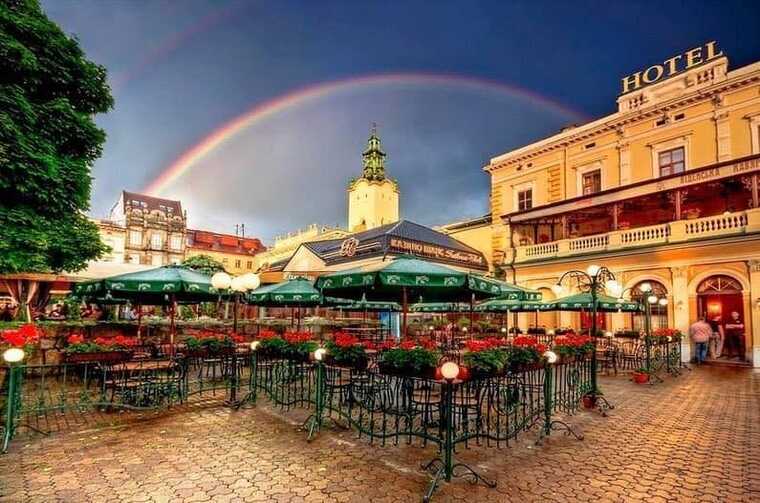 У Львові власників культової кав’ярні оштрафували через порушення закону "Про охорону культурної спадщини"