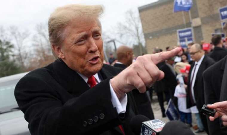 Допомога Україні від США на волосині: Трамп намагається зірвати угоду в Конгресі