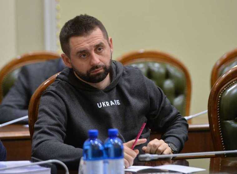 Арахамия анонсировал введение сертификатов для военнообязанных