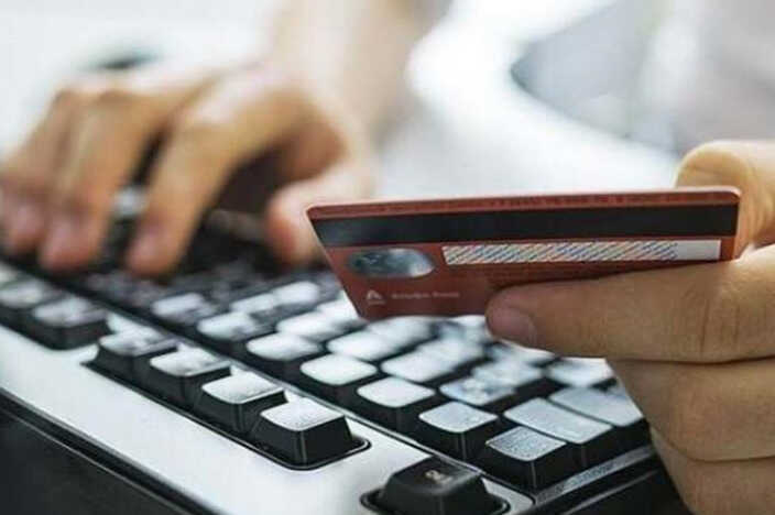 Жінка віддала шахраям 655 тисяч гривень за «спадщину з-за кордону»