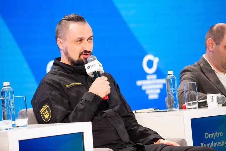 Міністр Камишін отримав 17,5 мільйонів від продажу криптовалюти