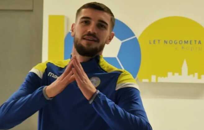 Титулованому футболісту в Литві прилетіла карма за його любов до РФ