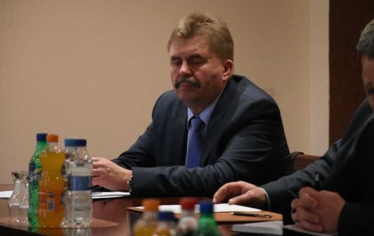 Экс-директора львовского завода обвинили в злоупотреблениях на 880 тысяч гривен