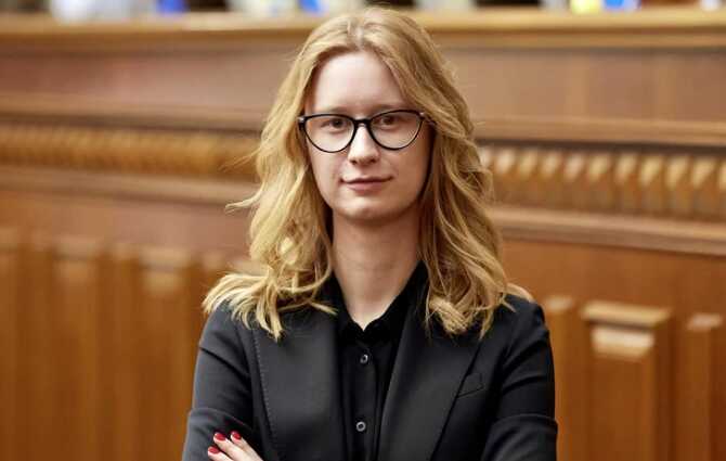 Нардепка Подласа пользуется в Киеве квартирой стоимостью 6,6 миллиона гривен