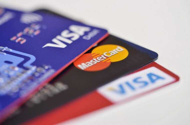 Visa      40  , - Bloomberg