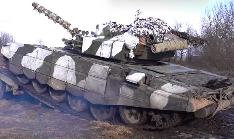 Наєв показав, як Збройні Сили забезпечують безперебійну роботу техніки на півночі