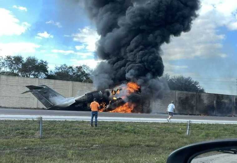 Неподалік американського Неаполя розбився літак Bombardier Challenger 604