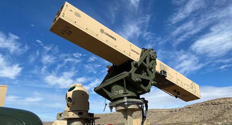 Defense Express: Україна почала збивати БпЛА лазерними антидроновими системами Vampire