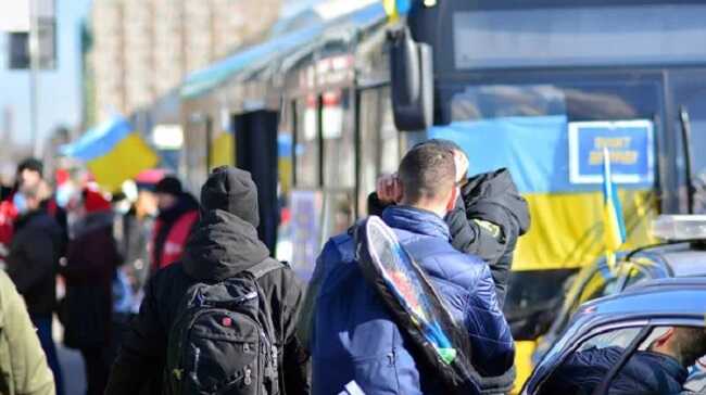 У Європі статус тимчасового захисту отримали понад 4 мільйони українців, - Євростат