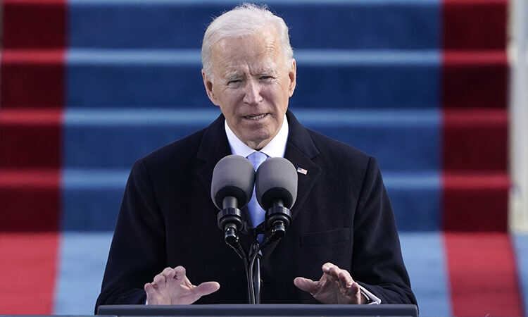 Президент США назвав звільнення міністра внутрішньої безпеки неконституційним