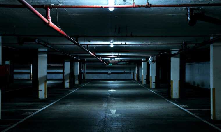 Трагедія у Львові: Чоловік загинув унаслідок пожежі в електрощитовій підземного паркінгу