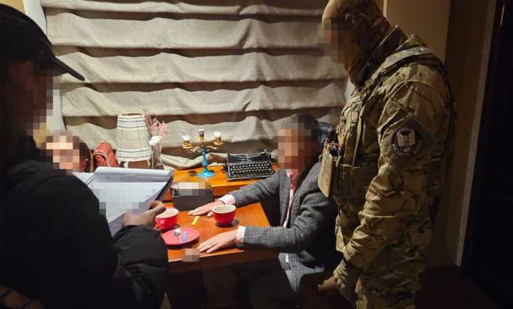 Замголови Запорізької облради та його поплічників затримали на хабарі