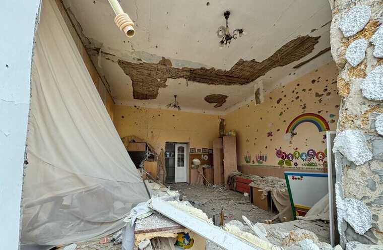 Внаслідок нічних обстрілів на Херсонщині пошкоджено три освітні заклади