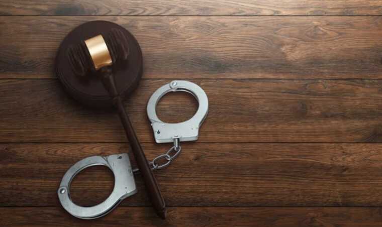 Експодатківця з Одеси виправдали від обвинувачень в отриманні хабаря