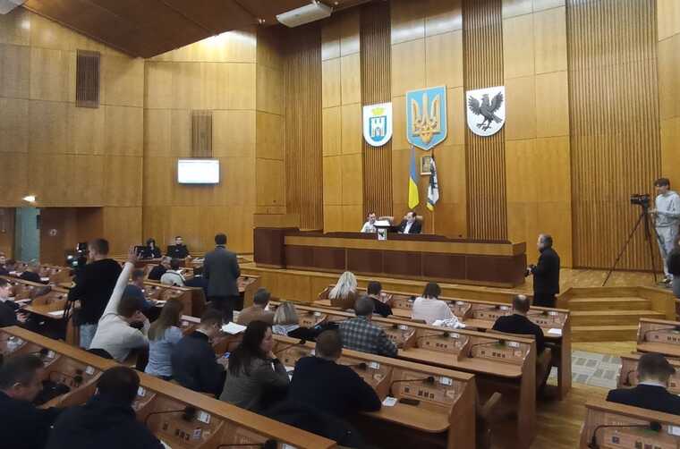 Минобразования попросили не объединять университеты в Ивано-Франковске