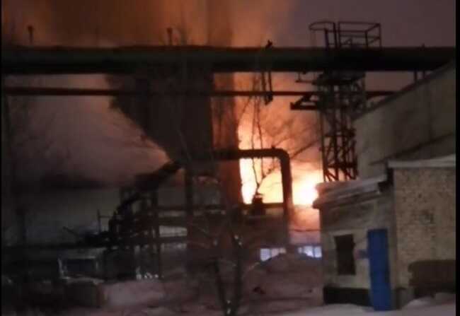 В Липецке дрон атаковал меткомбинат: возник масштабный пожар