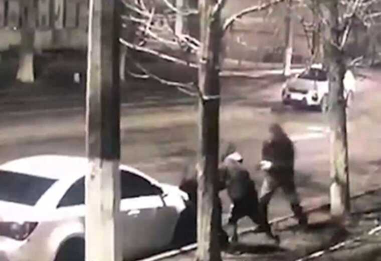 У Києві невідомі напали на військового: поліція затримала нападників протягом декількох годин