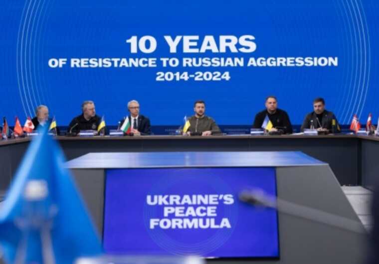 "Маємо робити максимум, щоб повернути всіх українців додому", - Зеленський